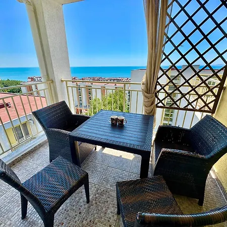 Cozy Corner In Crown * Sveti Vlas